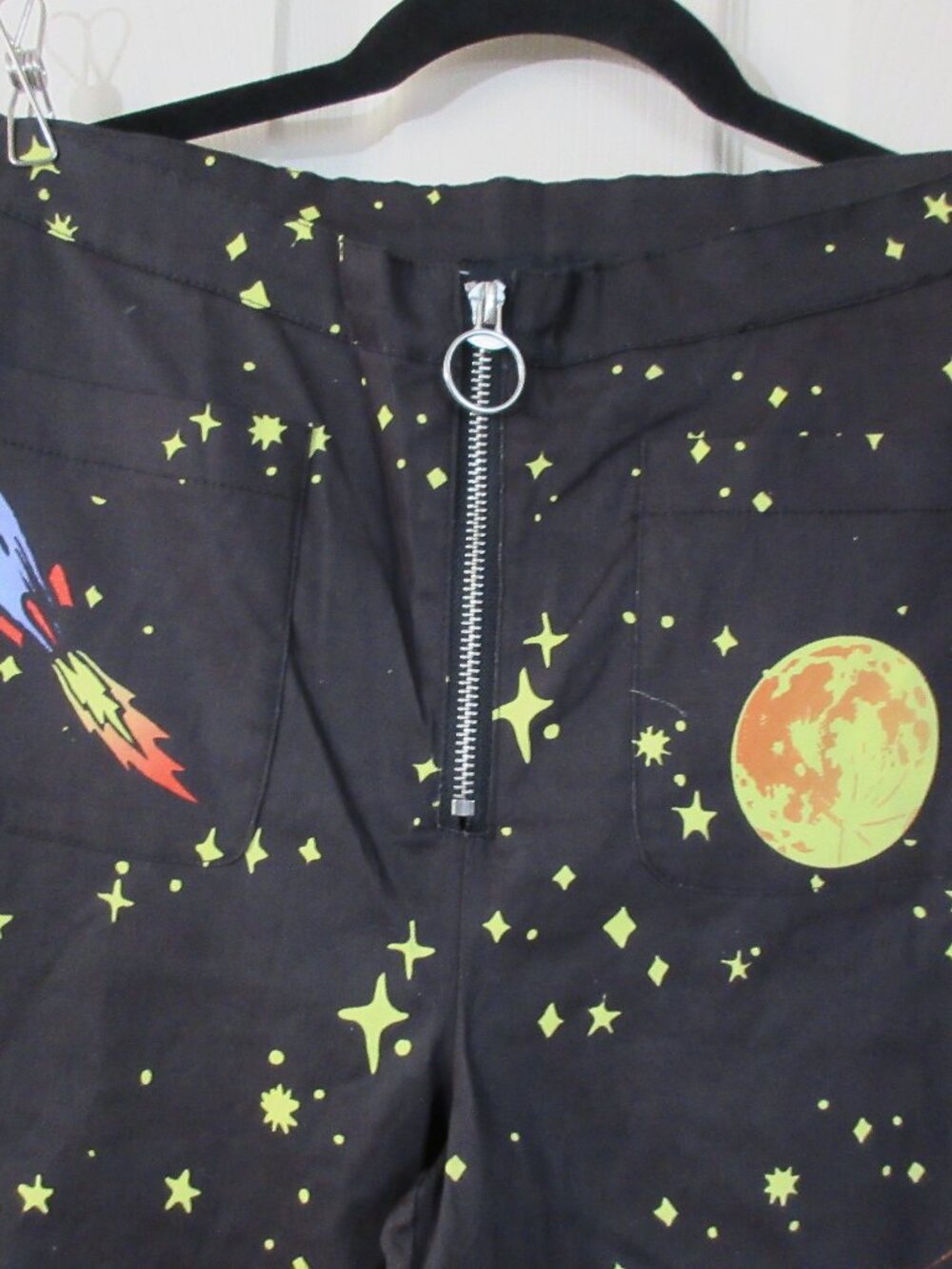 Current Mood Alien Print woven pants Size M jrs - Picture 2 of 16